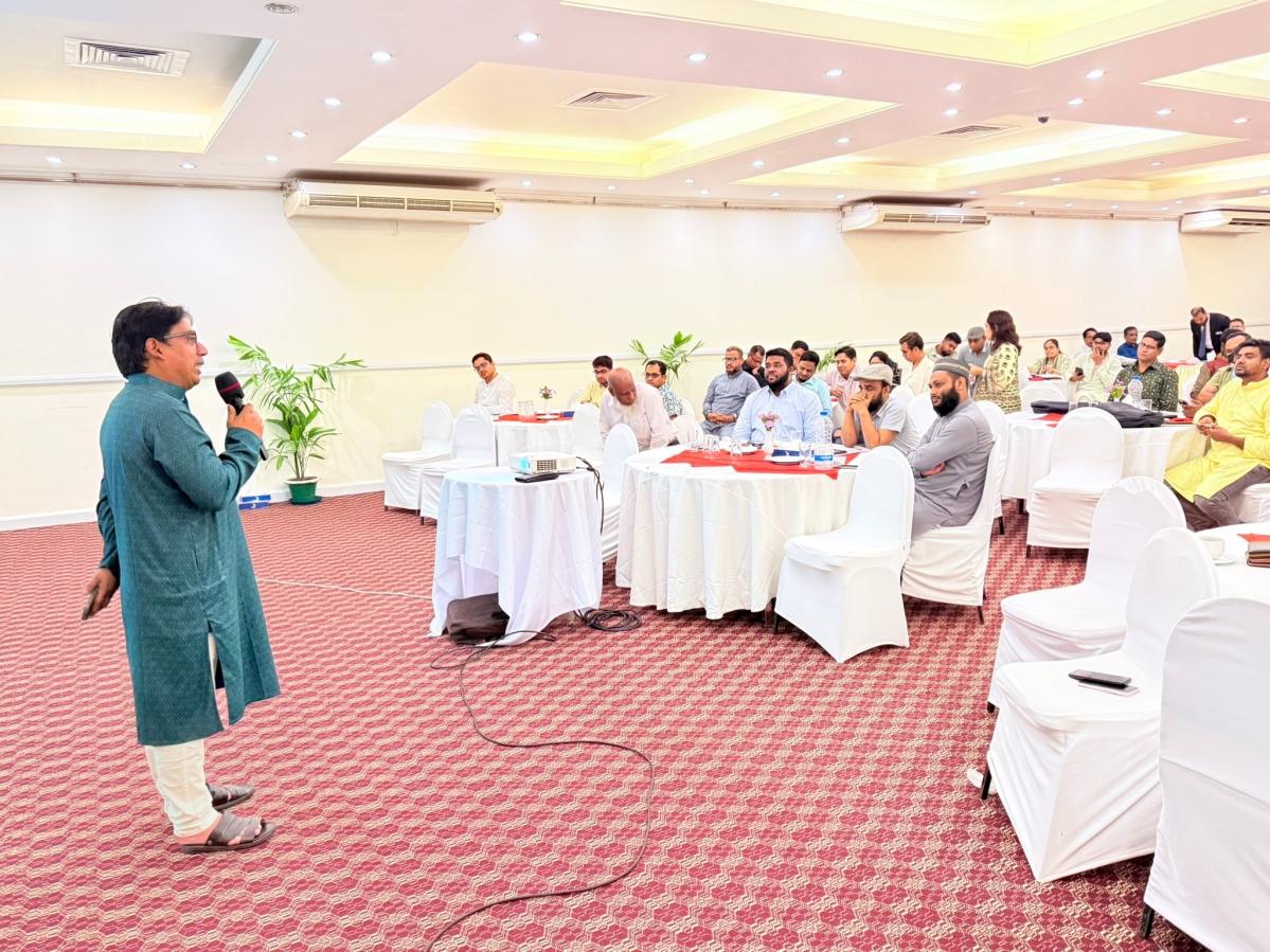 Attendees at the SusNex sustainability reporting awareness session in Chattogram.